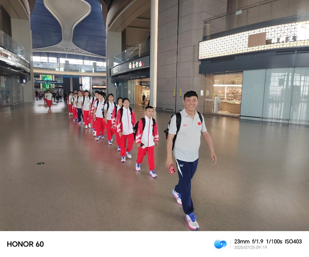 赛事中斩获, 持下成立了