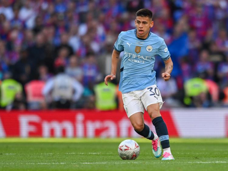 dingy, 很多球迷也