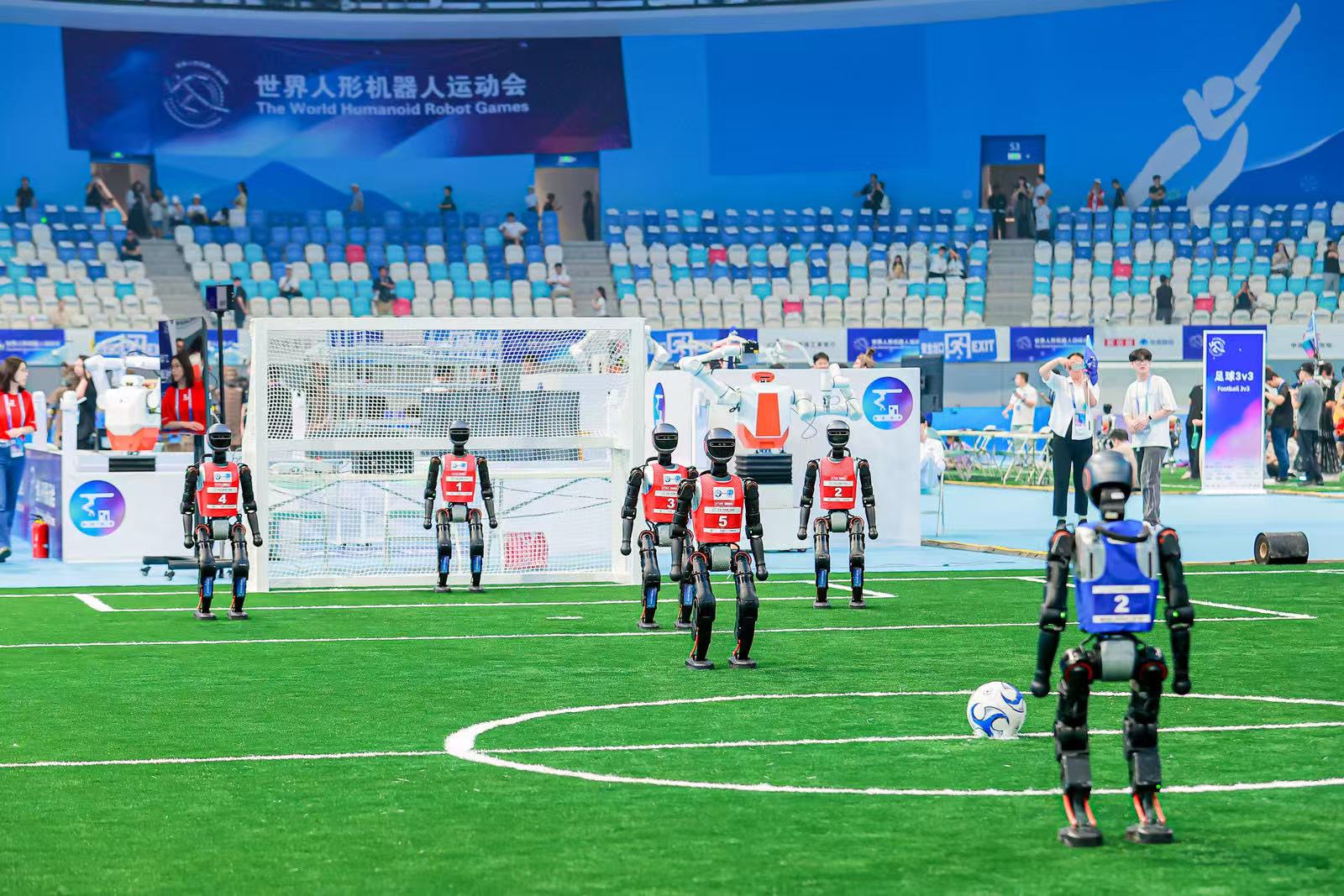 世界机器人, 马来西亚, 机器人不仅