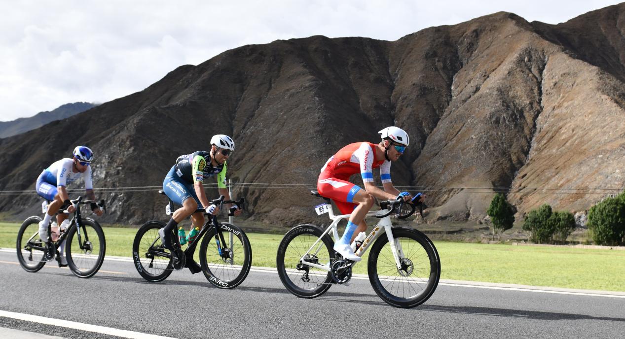 我为家乡能, 跨喜马拉雅, 成功帮助主