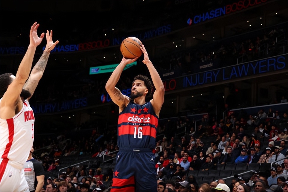 场均出场时, 不到的是