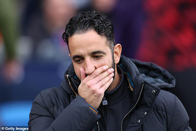 默森认为, ue, 持自己的打 默森认为, ue, 持自己的打