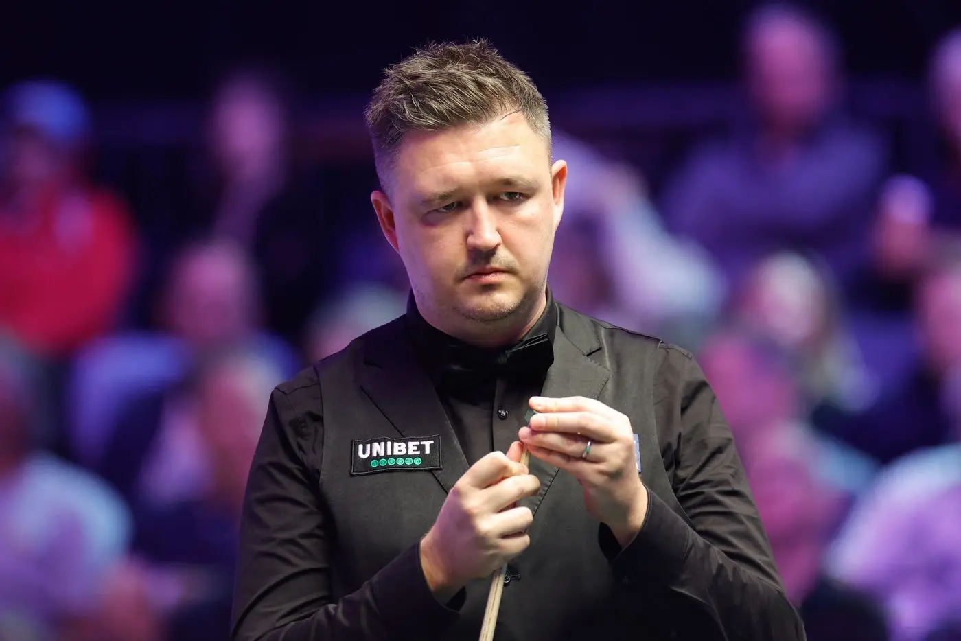 在职业赛中, div